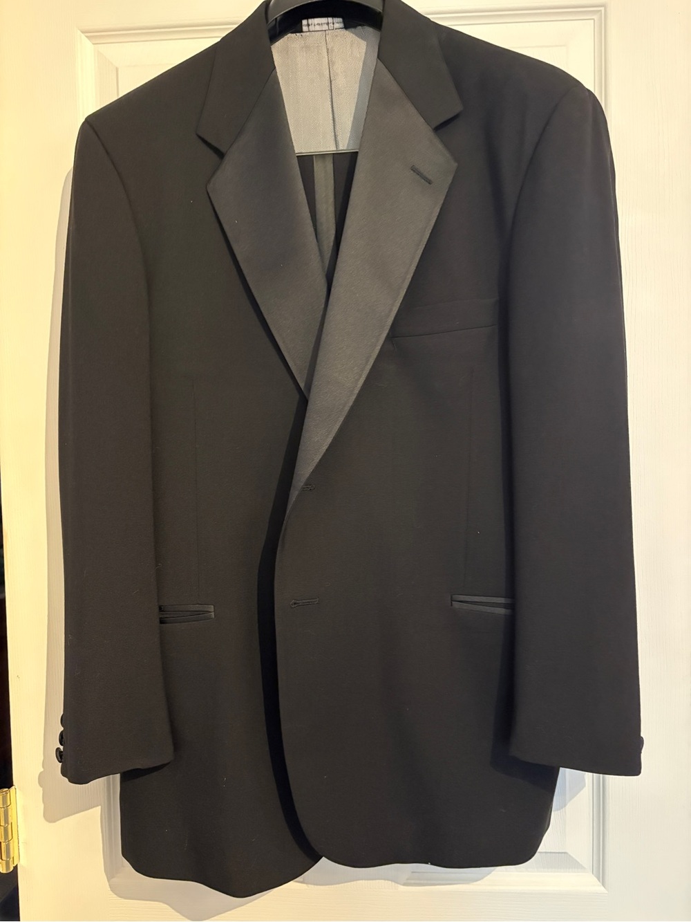 Men's Black Tuxedo Satin Lapel